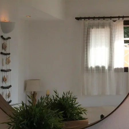 Alekos Houses-alekos Complex