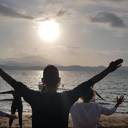 Alekos Houses-alekos Complex * Lixouri