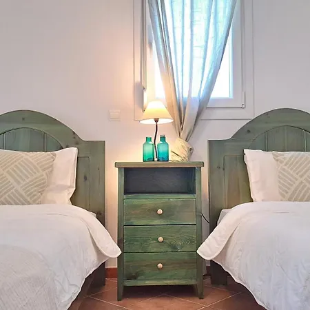 Alekos Houses-alekos Complex *