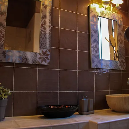 Alekos Houses-alekos Complex *