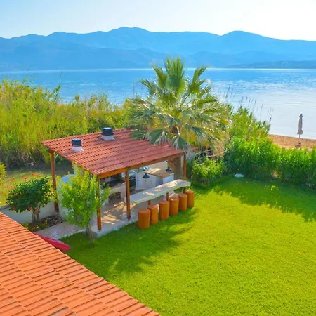 Alekos Houses-alekos Complex *